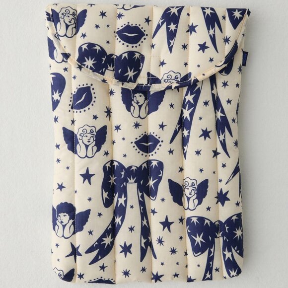 BAGGU Handbags - NWT Baggu Puffy Laptop Sleeve 16" - Cherub Bow